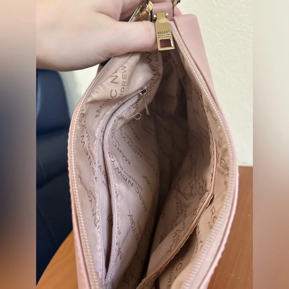 Marc New York Blush Pink Leather Crossbody Bag Minimal Preppy Women’s Travel Tan